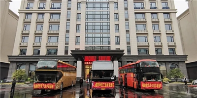 “傳遞育華愛，情滿回鄉(xiāng)路”——福建育華集團歡送返鄉(xiāng)員工！